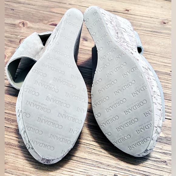 NWOB 💥Cordani Rhonda Italian Tan Suede Cork Bottom Peep-Toe Platform Sandals 38 - Picture 10 of 11